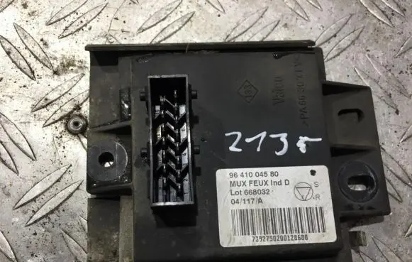 Peugeot 607 Gearbox control unit/module 9641004580 668032