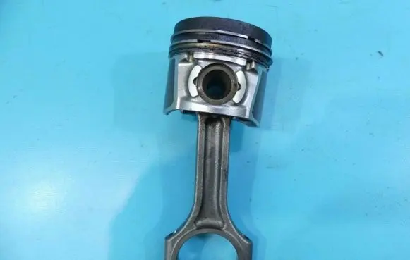 Hyundai ix35 Piston D4FD IMPRK1274476