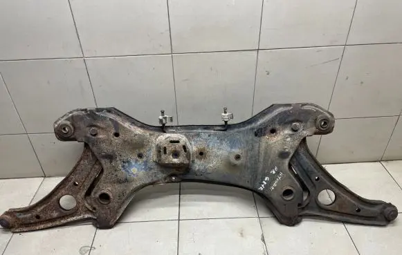 Hyundai Getz Front subframe