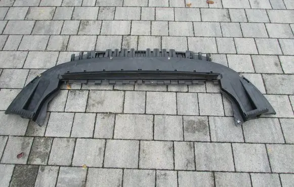 Volvo C30 Front bumper skid plate/under tray 31299060 BP8BA