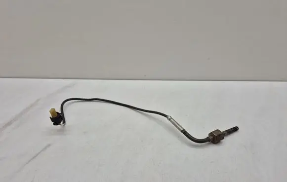 Mercedes-Benz Sprinter W906 Exhaust gas temperature sensor A0051534128