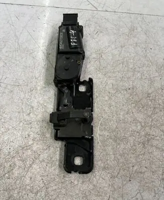 Audi A8 S8 D4 4H Tailgate/trunk/boot lock/catch/latch 4H0827383A