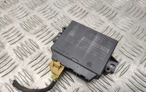 Skoda Superb B6 (3T) Parking PDC control unit/module 1Z0919475