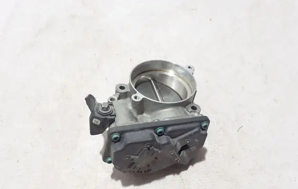 BMW 4 G22 G23 G24 G26 Throttle valve 8667415