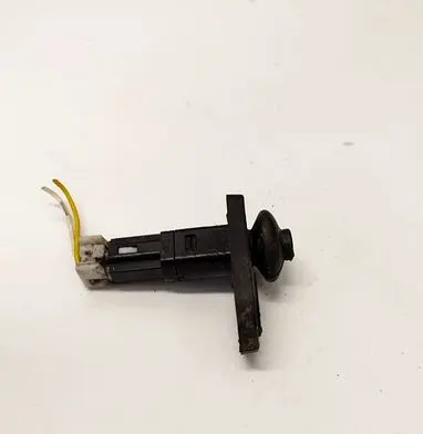 Hyundai Santa Fe Front door sensor