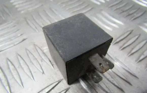 Ford Escort Other relay 0332014150