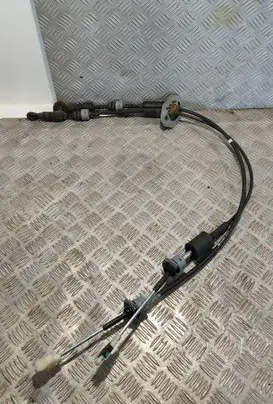 KIA Sportage Gear shift cable linkage 3U450 3U4502I19 2I19
