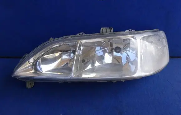 Honda Accord Headlight/headlamp 33150S1AG010M1