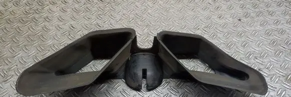 Renault Captur Intercooler air guide/duct channel 214B32587R