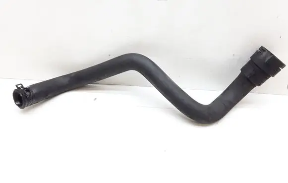Volvo V70 Engine coolant pipe/hose 9G918286GA