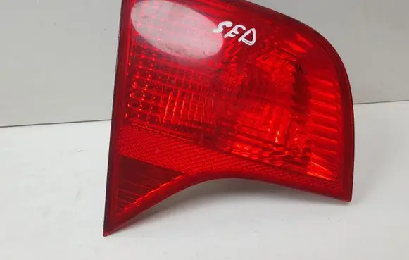 Audi A4 S4 B7 8E 8H Tailgate rear/tail lights 8E5945093A