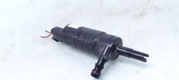 Audi A3 S3 8P Headlight washer pump 3B7955681