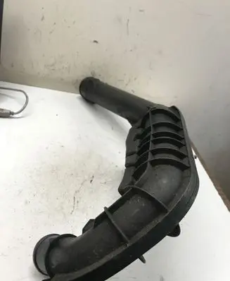 Volvo V70 Intercooler hose/pipe 6G916K683A