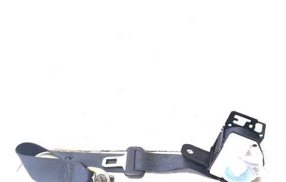 Rear seatbelt