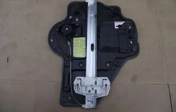 Jeep Wrangler Rear door window regulator with motor