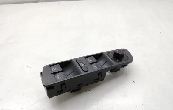 Volkswagen Tiguan Electric window control switch 1K4959857B