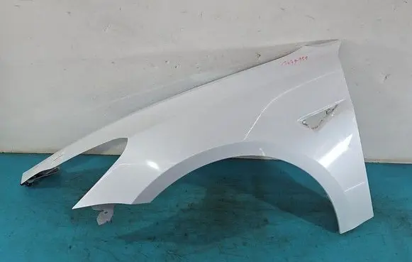 Tesla Model 3 Fender IMPRK1437751