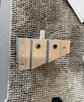 BMW X3 G01 Radiator mount bracket 7399966