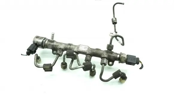 Volkswagen PASSAT B8 Fuel main line pipe 04L089G