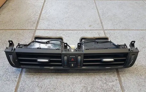 BMW X5 F15 Dash center air vent grill 9252648 64229252648 9253115