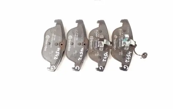 Mercedes-Benz C W204 Brake pads (rear) A0064201320