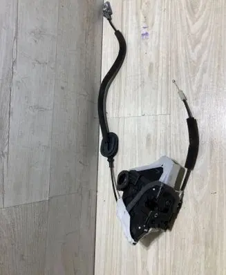 Front door lock