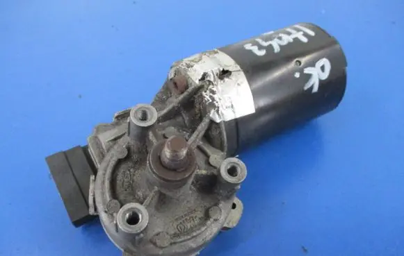 Fiat Doblo Front wiper linkage and motor