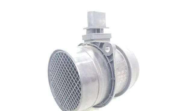 Volkswagen Tiguan Mass air flow meter 03G906461C 0281002735