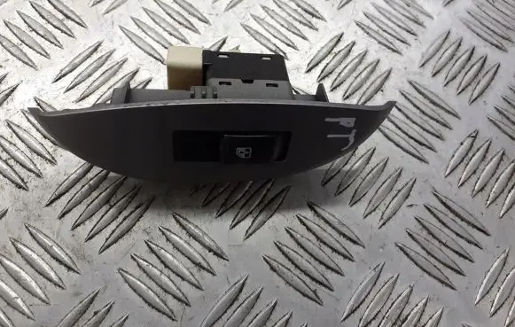 Chevrolet Aveo Quarter vent window switch 