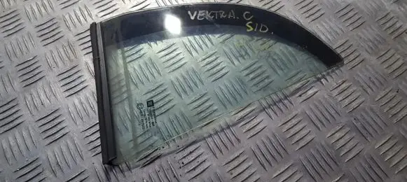 Opel Vectra C Rear vent window glass 