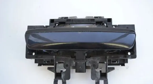 Audi A8 S8 D3 4E Rear door exterior handle