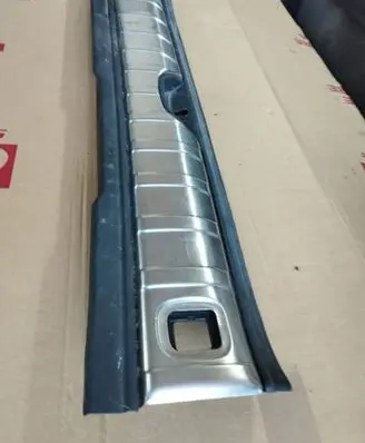 Peugeot 2008 I Trunk/boot sill cover protection 9801438577