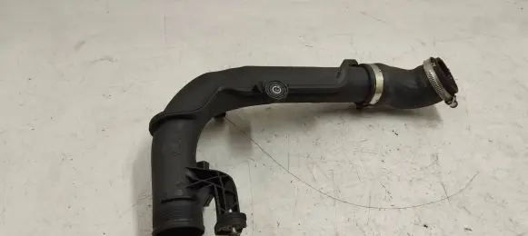 Audi Q3 8U Intercooler hose/pipe 1k0145770ae 03g906051e 0281002977