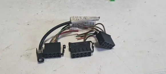 Mercedes-Benz C W203 Sound system wiring loom 2025453728