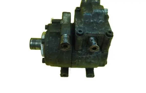 Hyundai Coupe Air conditioning (A/C) compressor (pump) CD1BA03