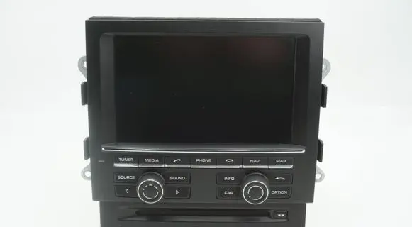 Radio/CD/DVD/GPS head unit