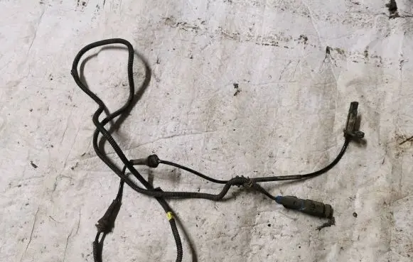 Peugeot 508 RXH ABS rear brake sensor 9670502980