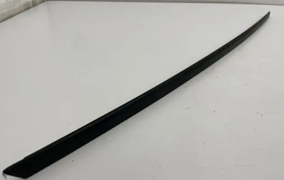 Windshield trim