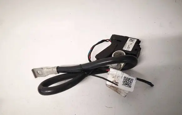 BMW 5 GT F07 Positive cable (battery) 61129243752 6112924375201