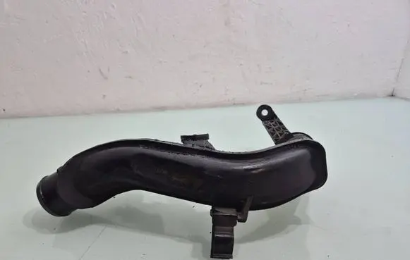 Volkswagen PASSAT CC Intercooler hose/pipe 038906051C