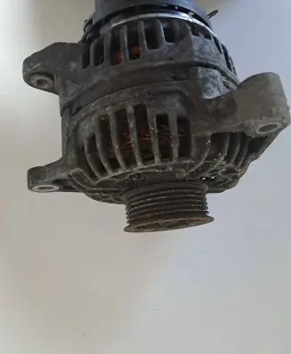 Audi A6 S6 C5 4B Generator/alternator 078903016AB 0124525008 7311H0V1