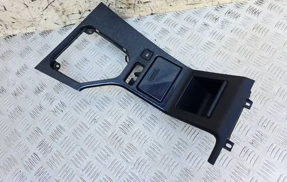 BMW 5 E39 Gear shifter surround trim plastic 8196979 304630100