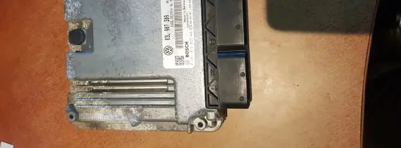 Volkswagen PASSAT B7 Engine control unit/module 03L907309 0281015029