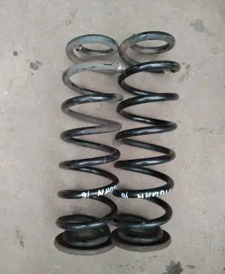Volkswagen Tiguan Rear coil spring 5QF511115