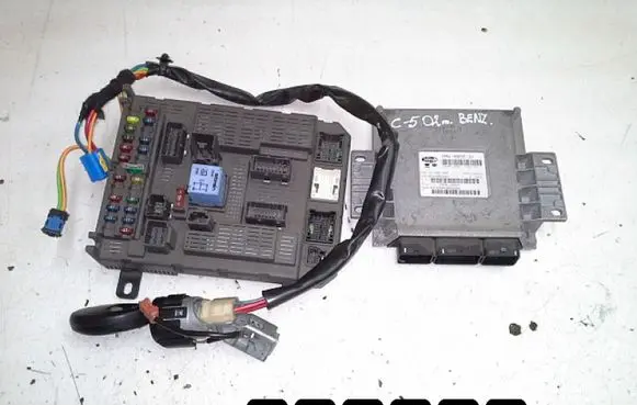 Citroen C5 Engine control unit/module 9644955480