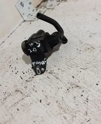 Volkswagen PASSAT B6 Vacuum valve 1J0906283C