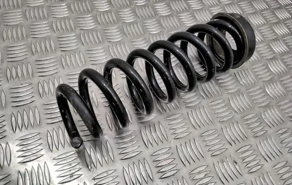 BMW 3 E90 E91 Rear coil spring 6764419