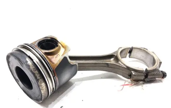 Skoda Octavia Mk2 (1Z) Piston with connecting rod BMN
