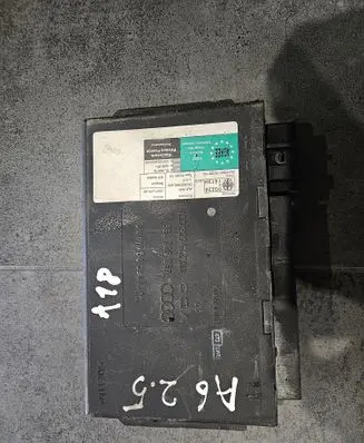 Audi A6 S6 C5 4B Comfort/convenience module 4B0962258A