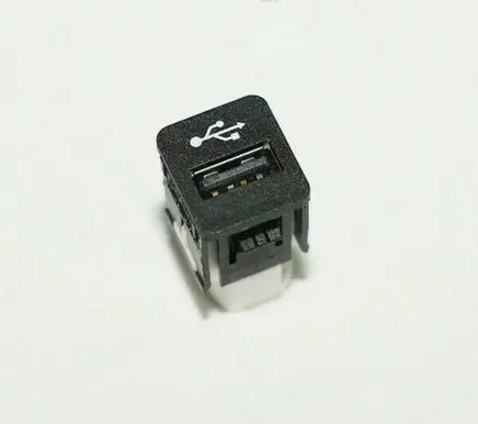 BMW X4 G02 USB socket connector 